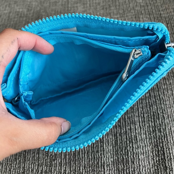 Blue Kipling Pouch - Picture 4 of 5